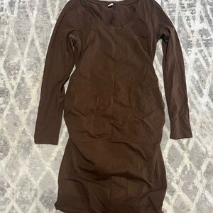 Old Navy Chocolate Maternity Long Sleeve Dress